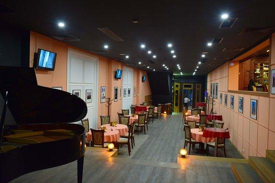 Hin Areni Hall & Wine Bar